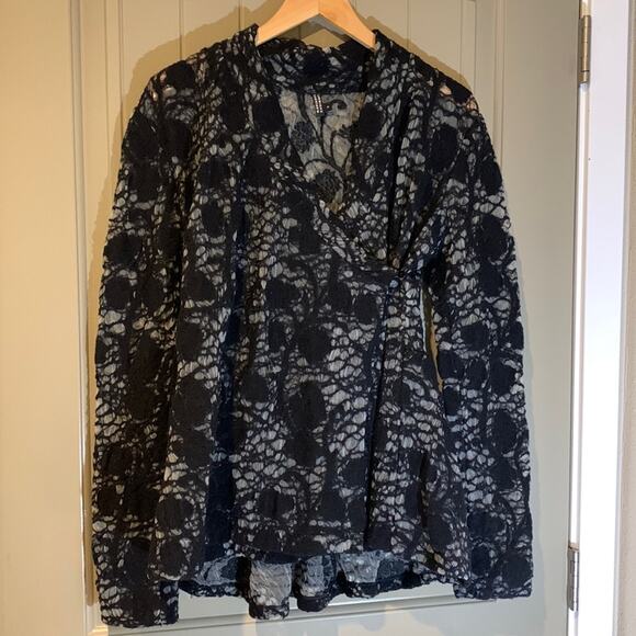 Marianne Kooiman Silk Blend Wrap Jacket - Picture 6 of 15